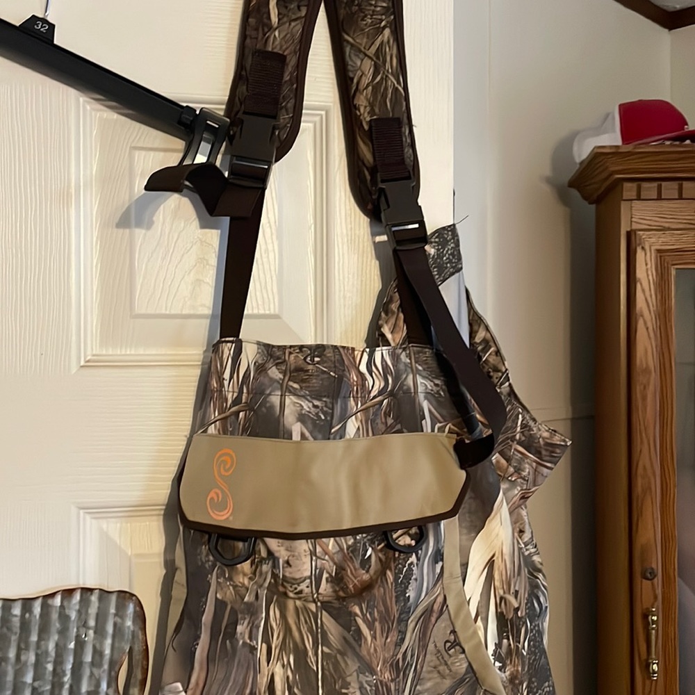 SHE Camo Waders